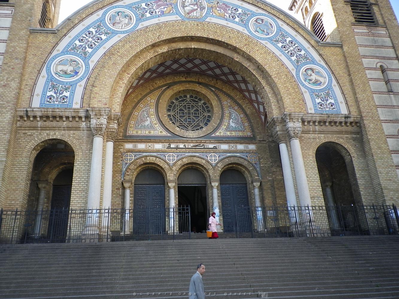 717 la cathedrale.JPG